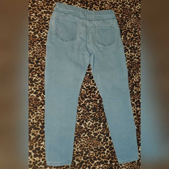 Forever 21 Women Jeans Light Blue Color Size 31 - Picture 2 of 5